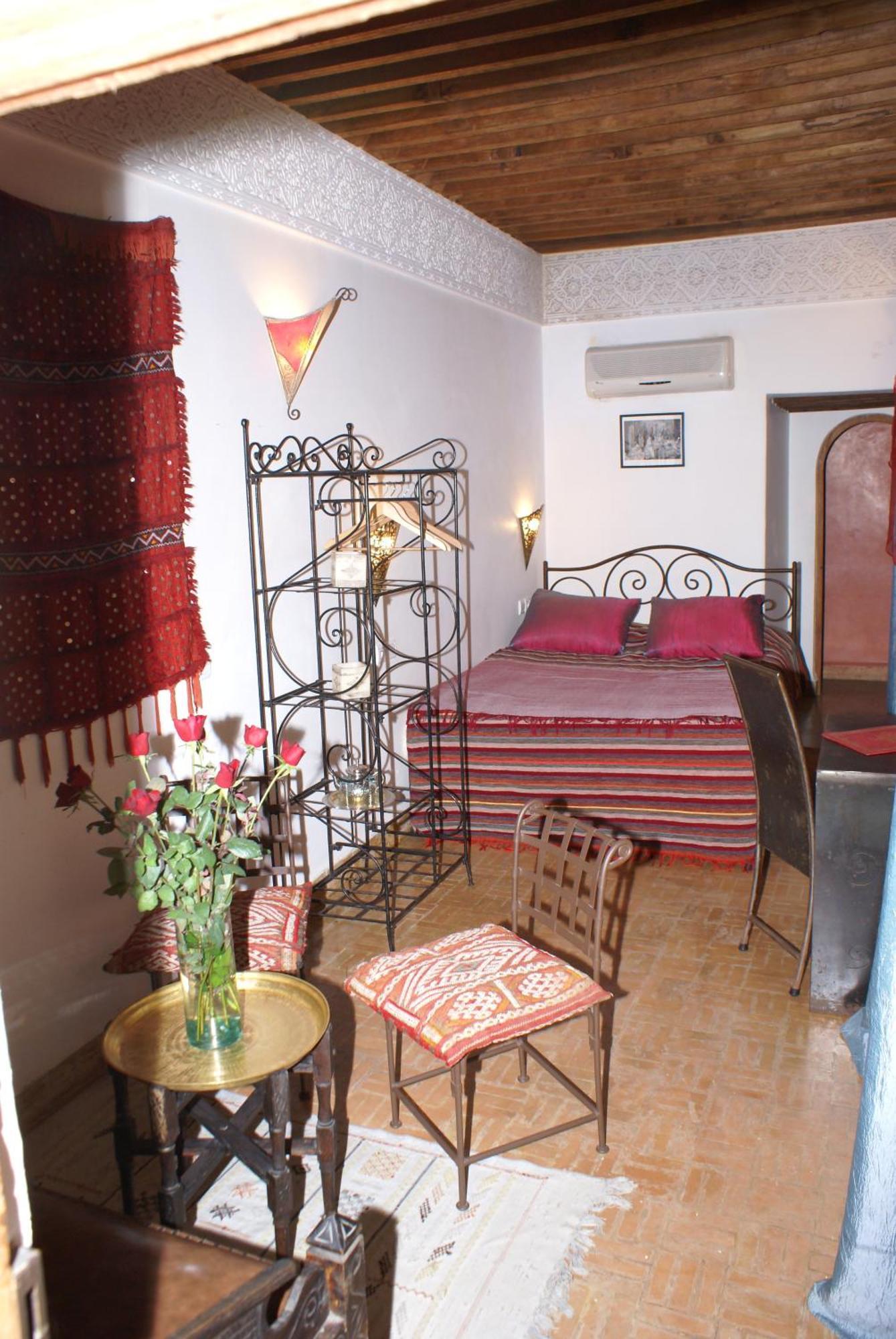 Riad Attarine Fez Kültér fotó