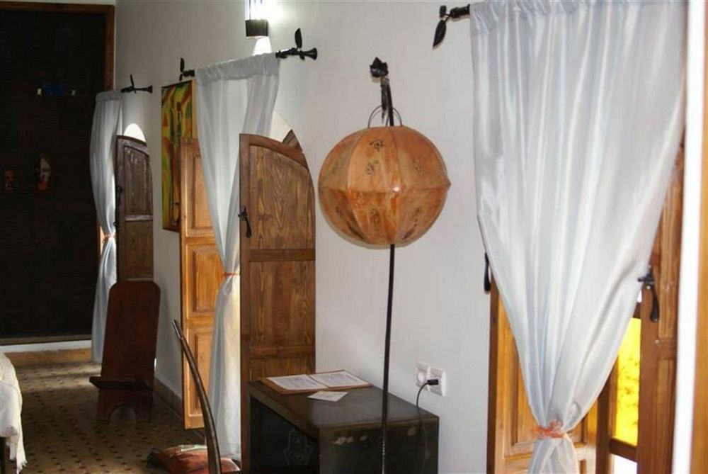 Riad Attarine Fez Kültér fotó
